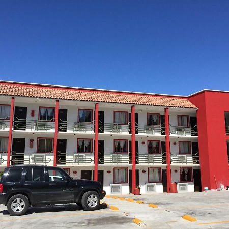 Hotel Descanso Inn Tijuana Dış mekan fotoğraf